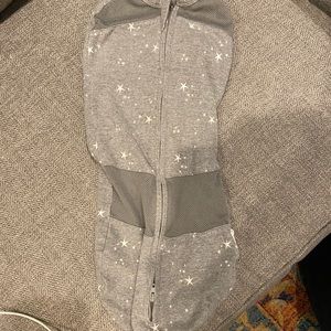 Sleeppea 5 second swaddle from happiest baby